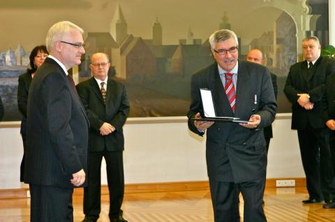 Kliknite za detalje...