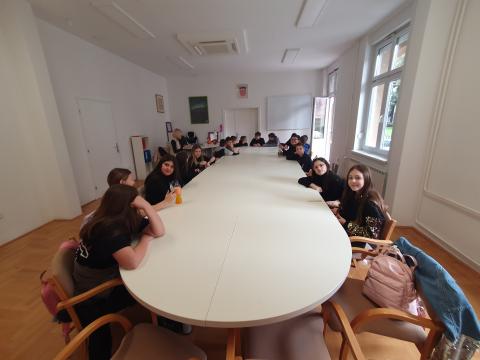 Kliknite za detalje...