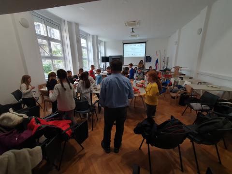 Kliknite za detalje...