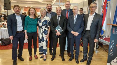 Kliknite za detalje...