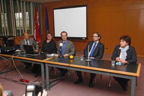 Kliknite za detalje...